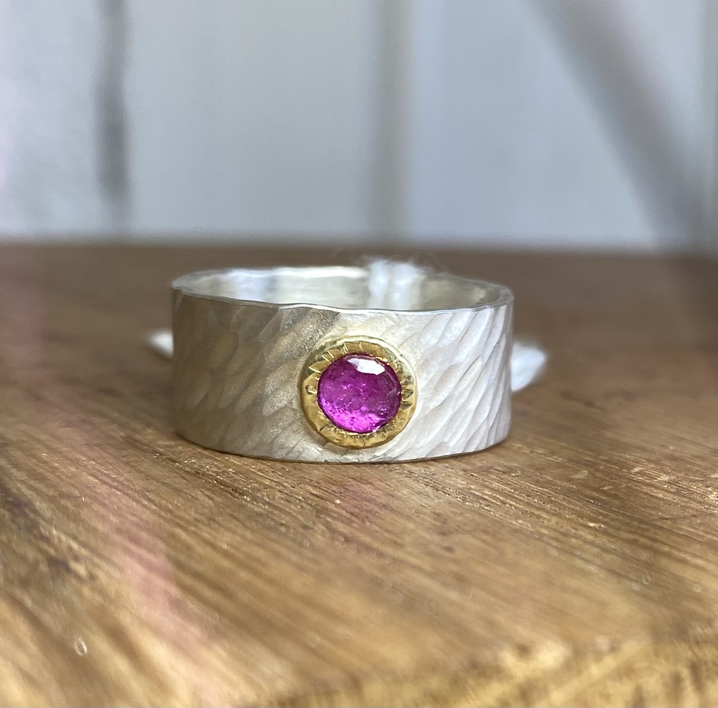 Rosecut Ruby ring - Image 3