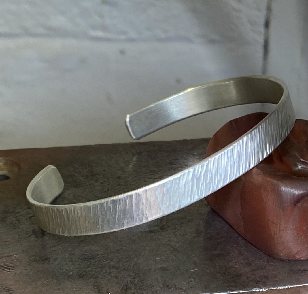 Rays collection silver cuff - Image 2